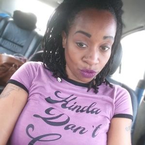 Meet your Posher, Athena